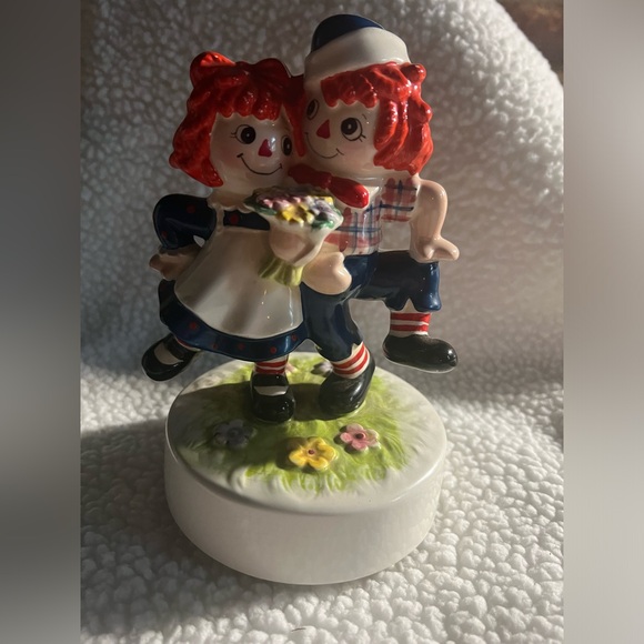 Music Box, rare 1980 Limited Edition Vintage Raggedy Ann & Andy - Picture 2 of 4
